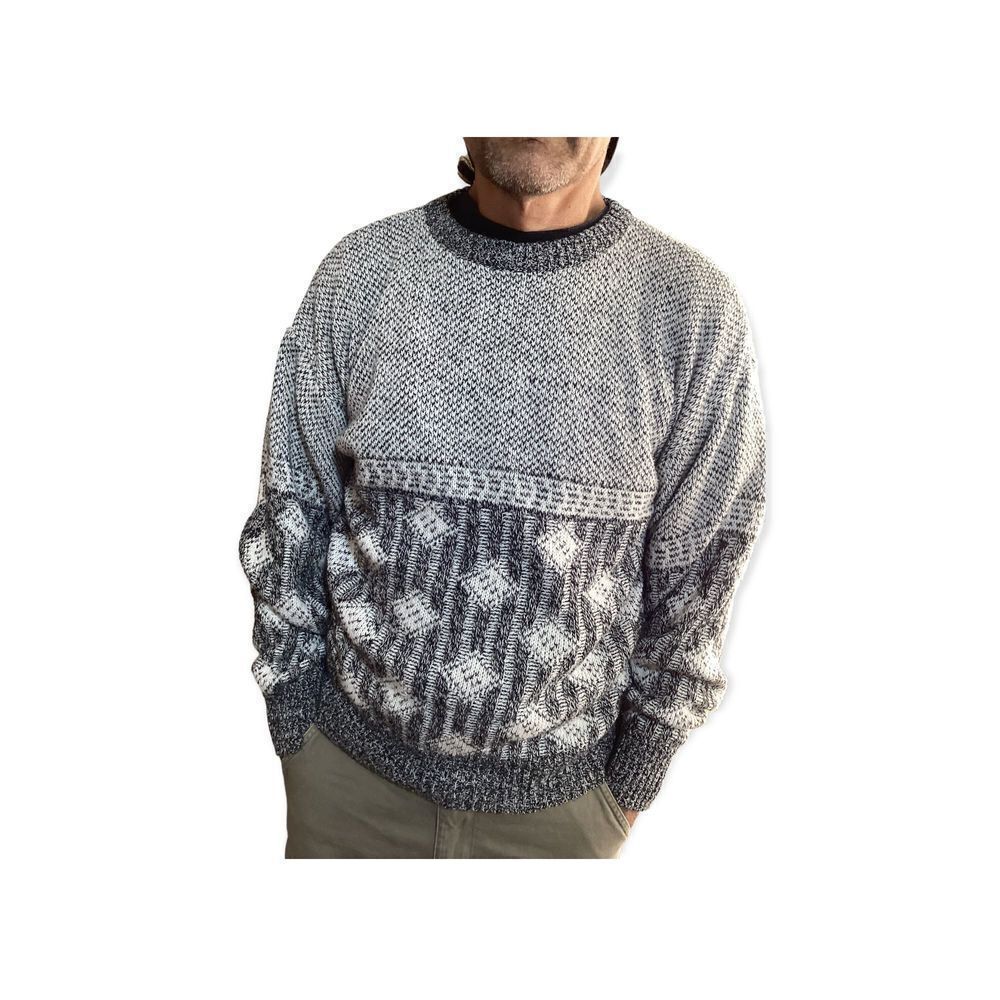 Vintage Nuovo New Forces Gray And Black Grandpa Sweater Size: L